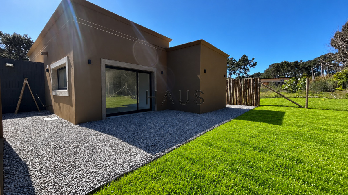 Casa ID.663 - CASA EN VENTA EN CONSTRUCCIÓN DENTRO DE PARQUE BURNETT PUNTA DEL ESTE