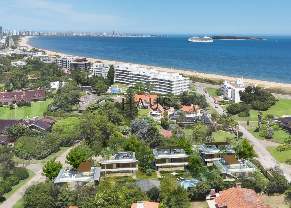 Casa ID.137 - Casas en Barrio Privado a pocos metros de Playa Mansa