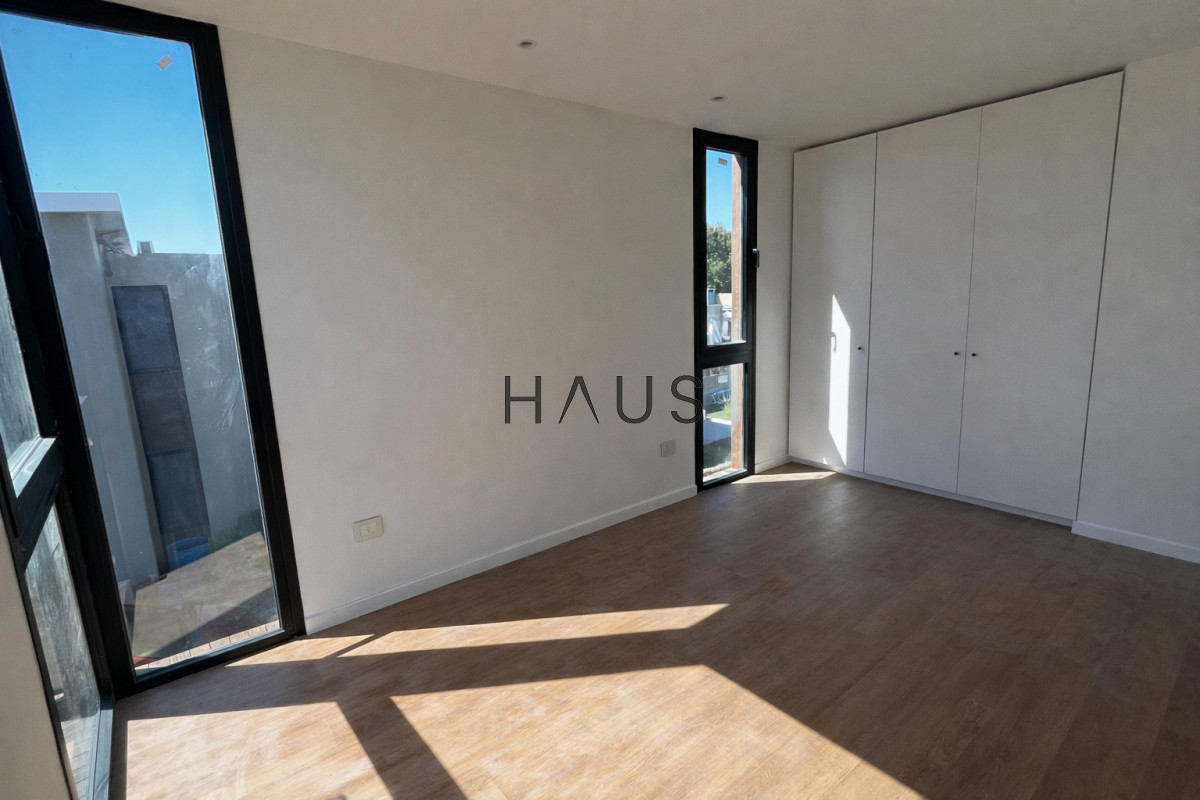 Casa ID.133 - Casa a estrenar 