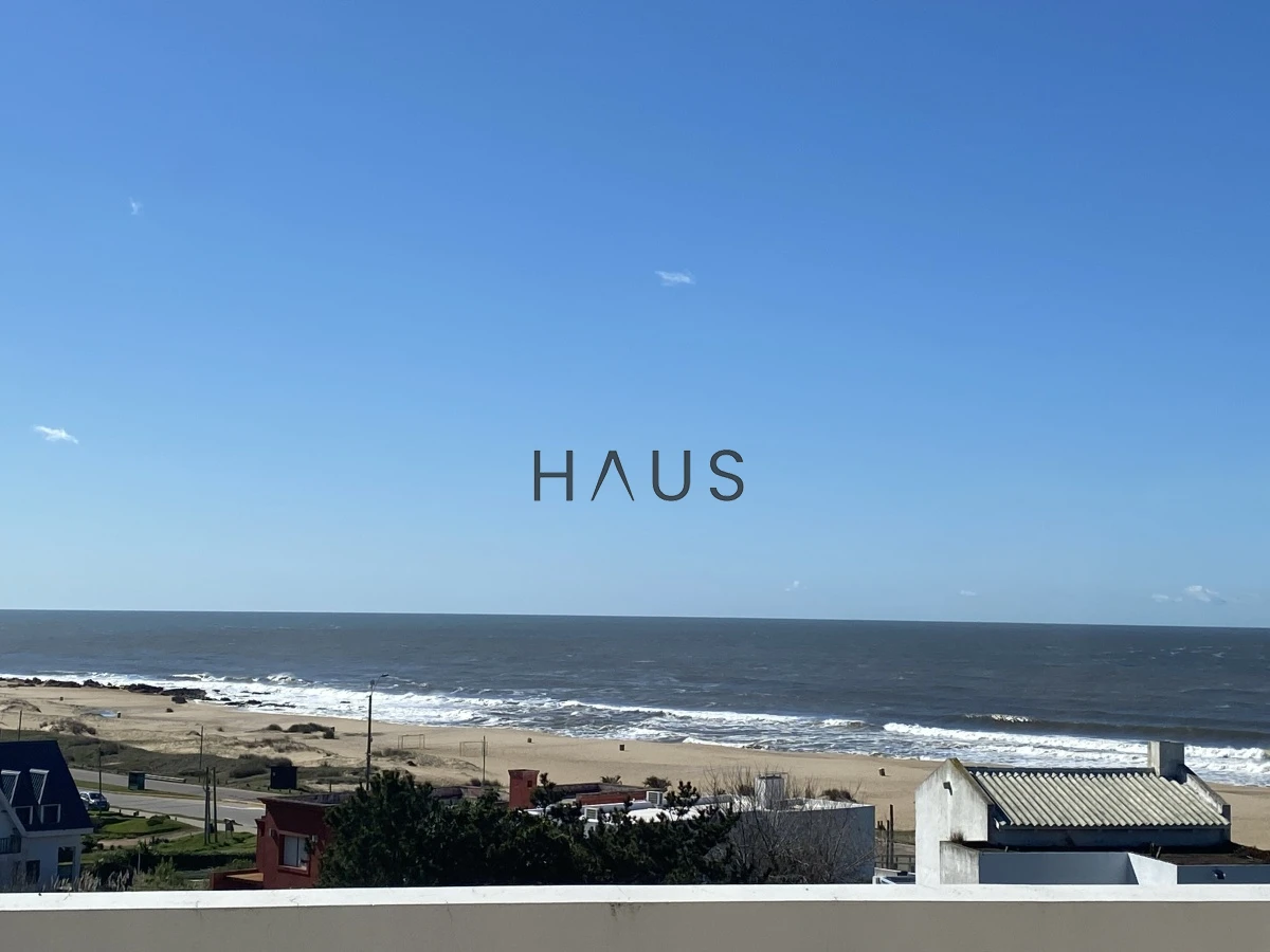 Casa ID.6 - Buscas alquilar a pocos metros de la playa mas buscada de Montoya? 