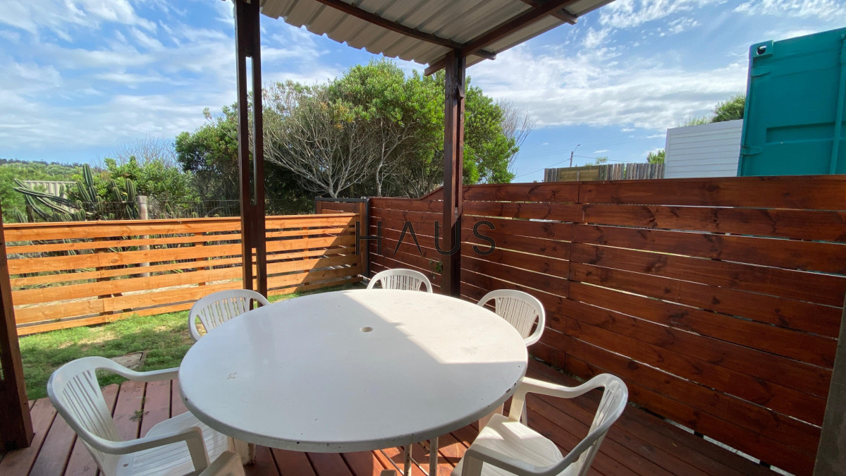 Casa ID.460 - Cómoda casa ubicada a 100 mts del mar en Balneario Buenos Aires