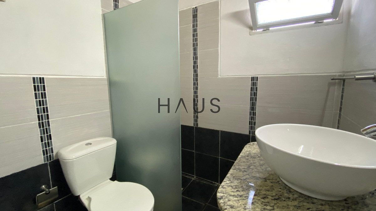 Casa ID.460 - Cómoda casa ubicada a 100 mts del mar en Balneario Buenos Aires