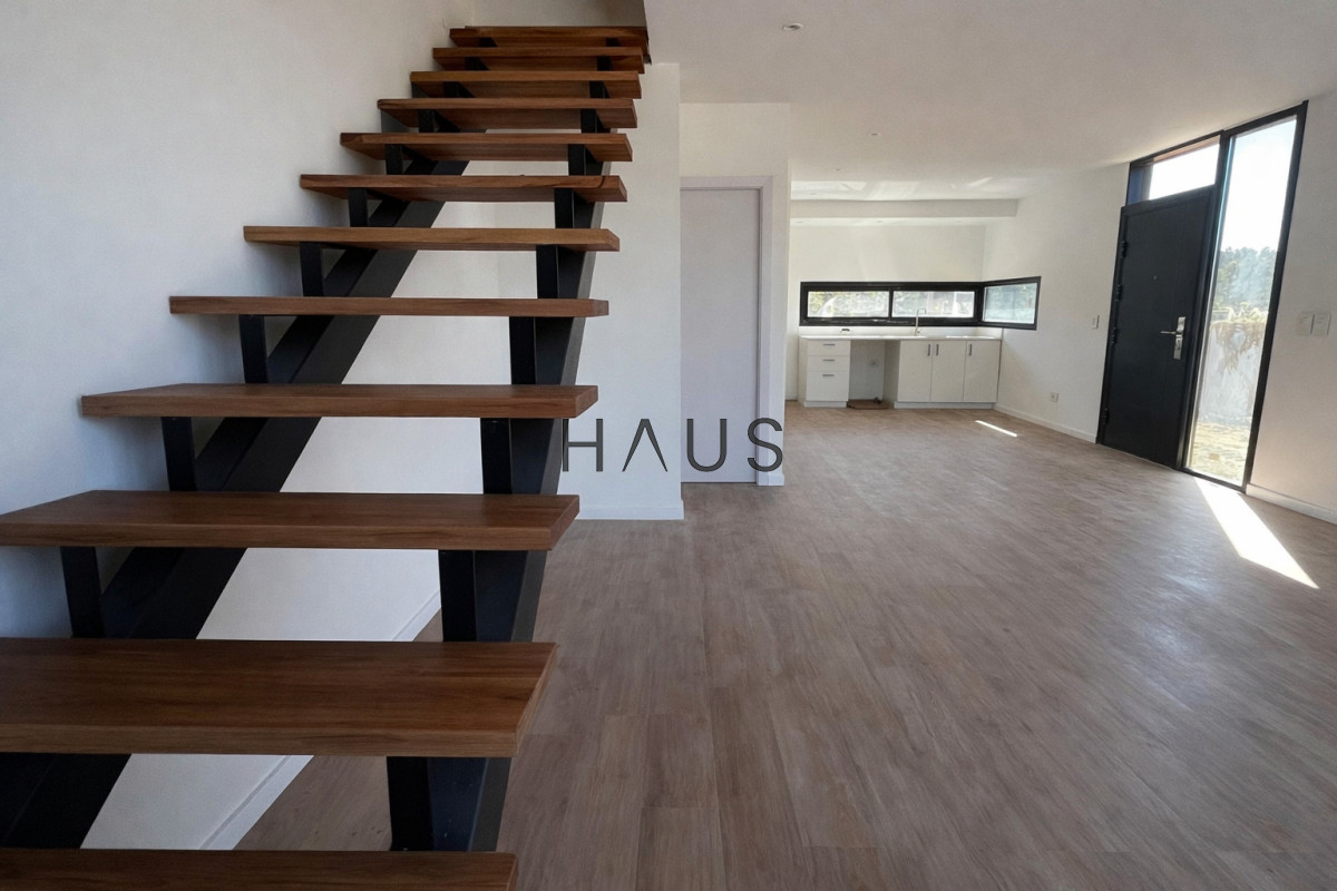 Casa ID.133 - Casa a estrenar 
