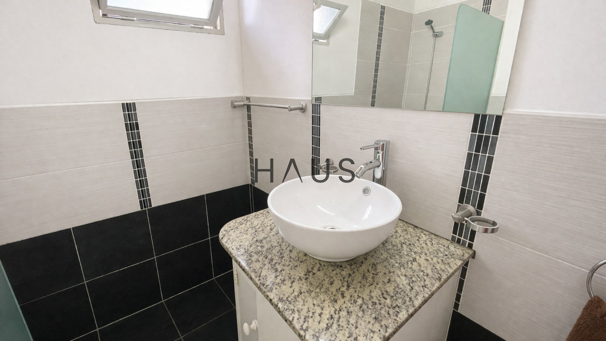 Casa ID.460 - Cómoda casa ubicada a 100 mts del mar en Balneario Buenos Aires