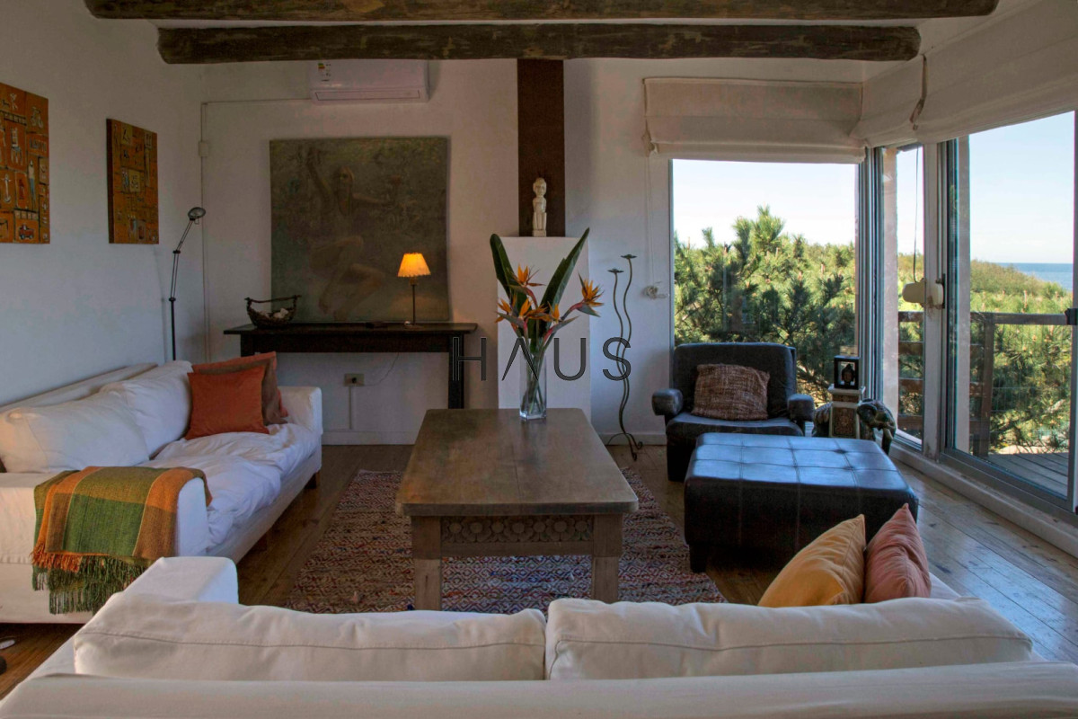 Casa ID.750 - Frente al mar con vistas abiertas y máxima privacidad en Punta Ballena