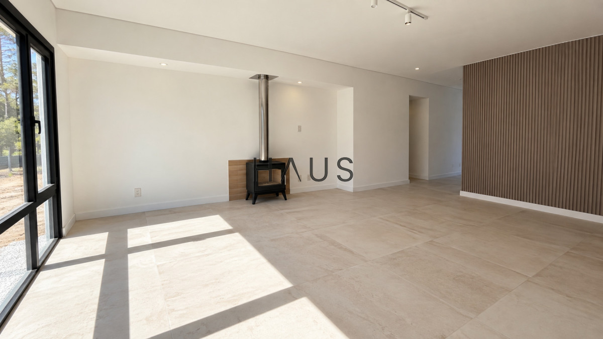 Casa ID.663 - CASA EN VENTA EN CONSTRUCCIÓN DENTRO DE PARQUE BURNETT PUNTA DEL ESTE