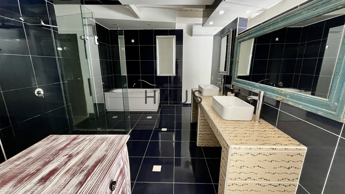 Casa ID.158 - Propiedad moderna y cómoda en entorno natural