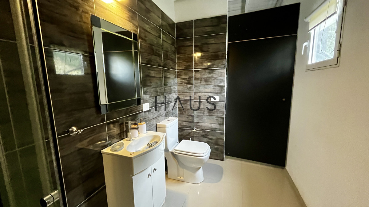 Casa ID.158 - Propiedad moderna y cómoda en entorno natural