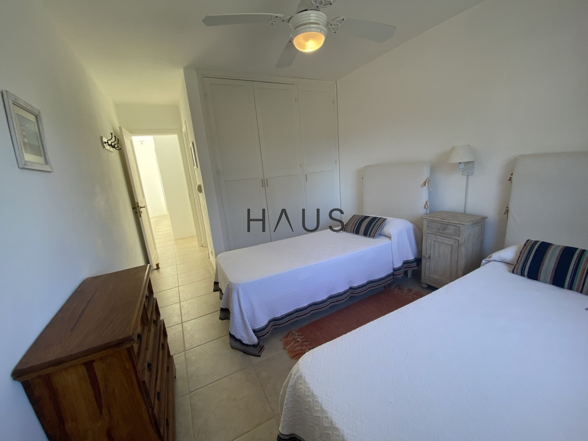 Casa ID.6 - Buscas alquilar a pocos metros de la playa mas buscada de Montoya? 