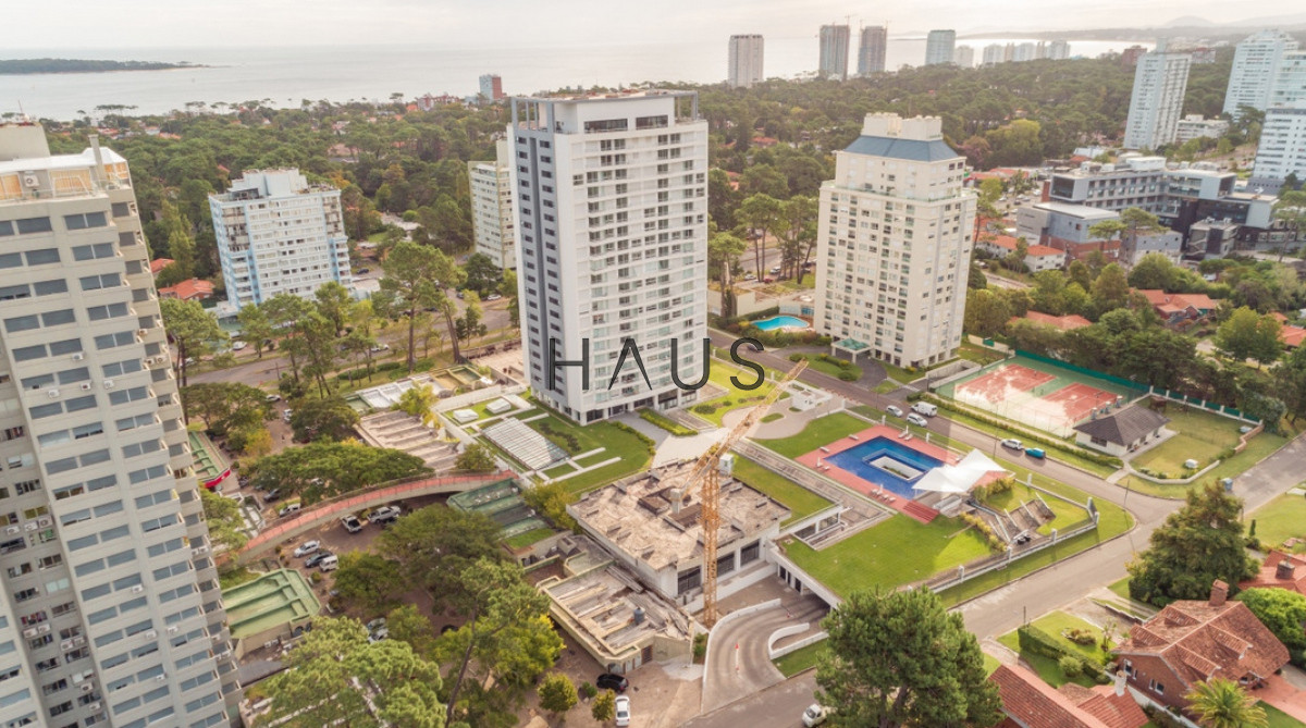 Apartamento ID.2 - 1 dormitorio + 2 baños en Greenlife – Parada 12, Av. Roosevelt