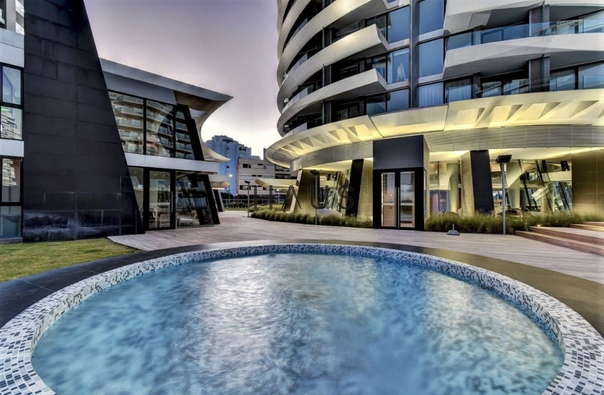 Apartamento ID.21 - Apartamento de 2 dormitorios a pasos de Playa Brava y Playa Mansa