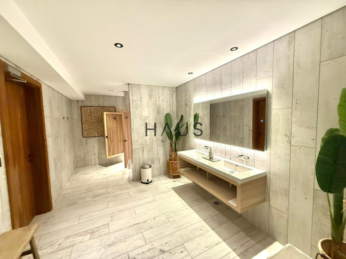 Apartamento ID.664 - Hermoso apartamento de 1 dirmitorio en Surfside!
