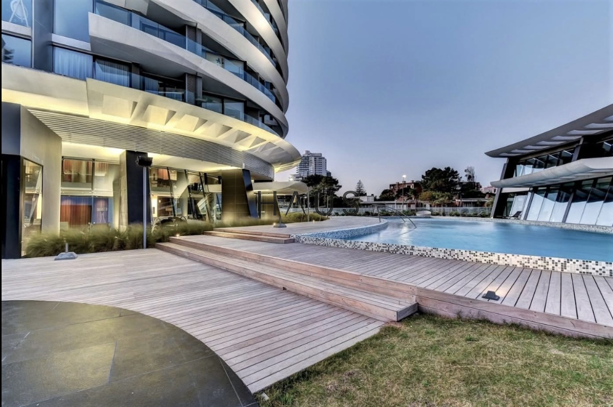 Apartamento ID.21 - Apartamento de 2 dormitorios a pasos de Playa Brava y Playa Mansa
