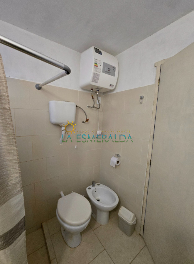 Casa ID.63 -  CASA a 1 cuadra de la calle principal