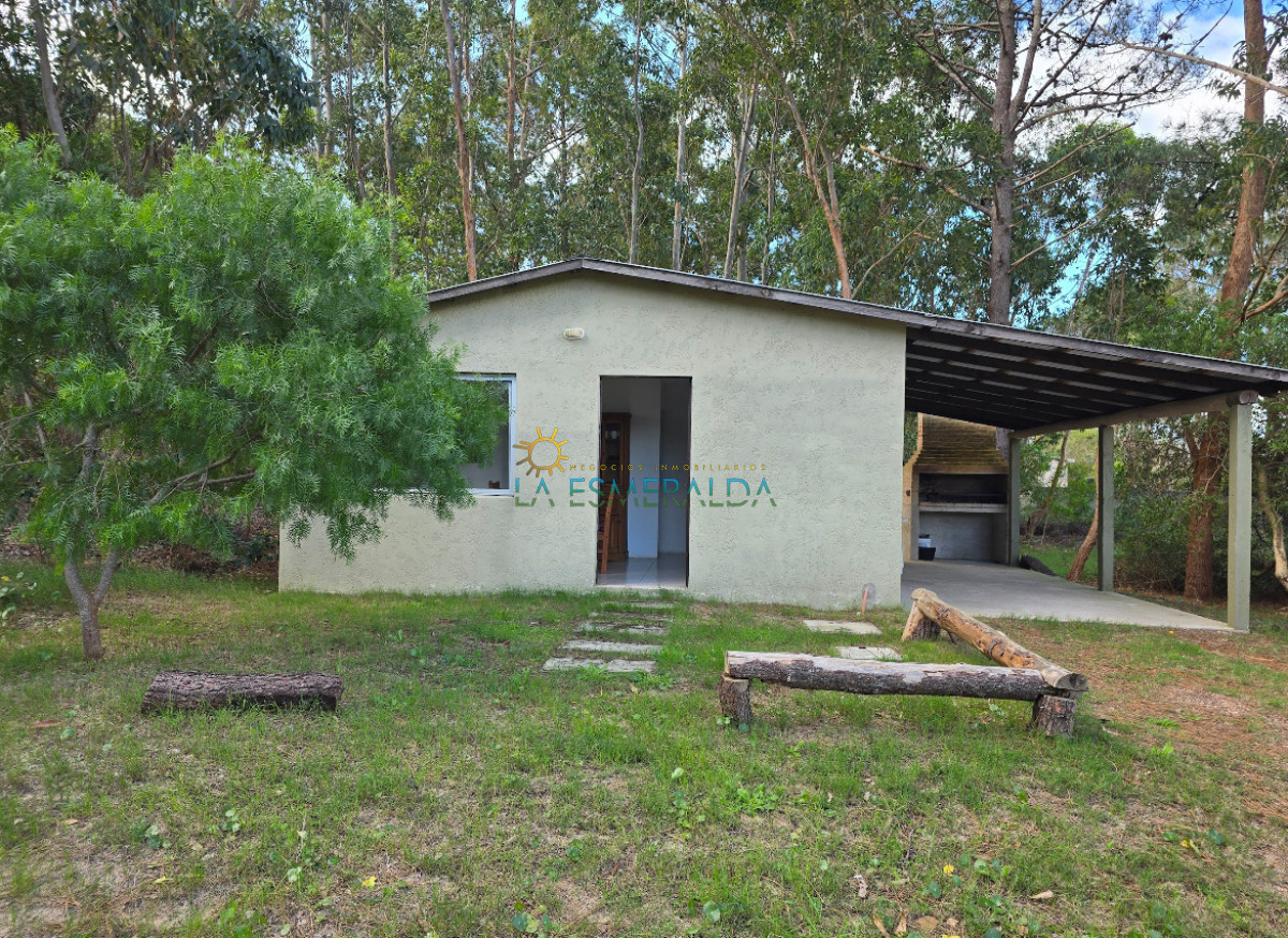 Casa ID.63 -  CASA a 1 cuadra de la calle principal
