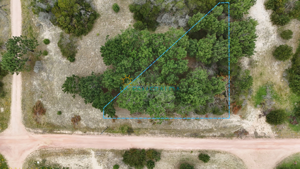 Terreno ID.9 - Manzana completa a 2 cuadras de la playa 