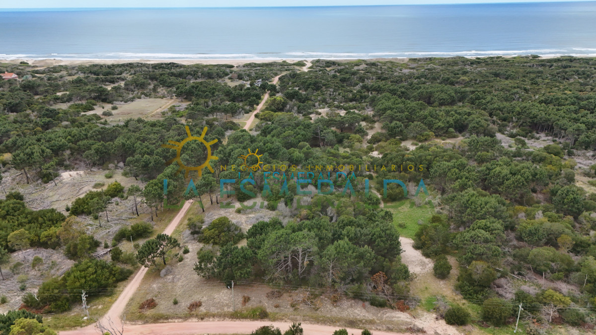 Terreno ID.9 - Manzana completa a 2 cuadras de la playa 