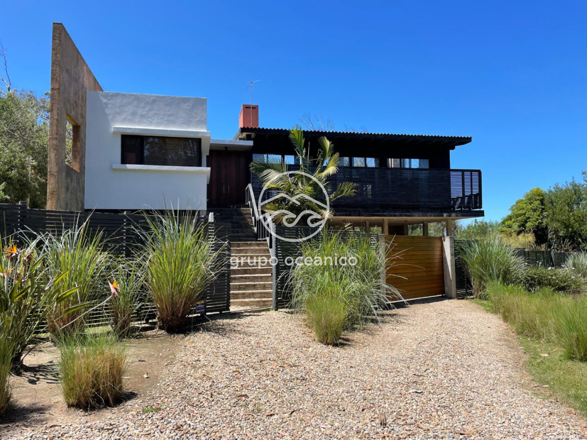 Casa ID.46 - Casa Santa Mónica La Boyita 