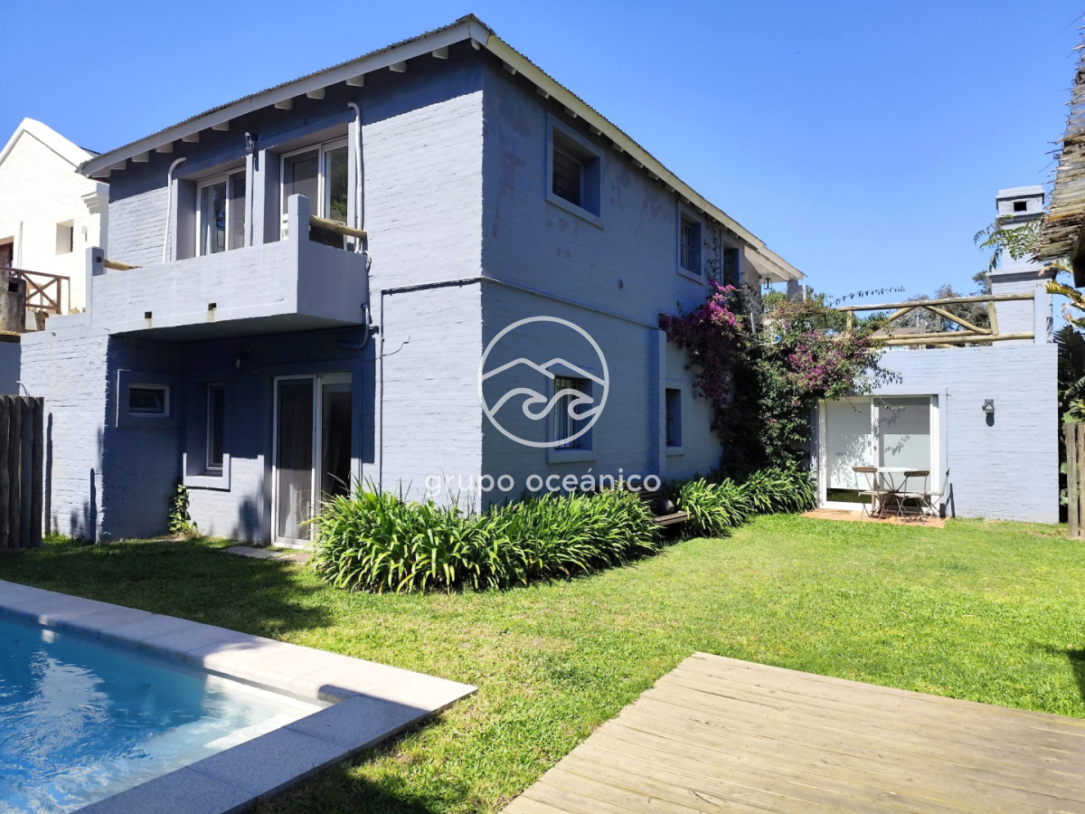 Casa ID.68 - Espectacular casa en Montoya con piscina!! 