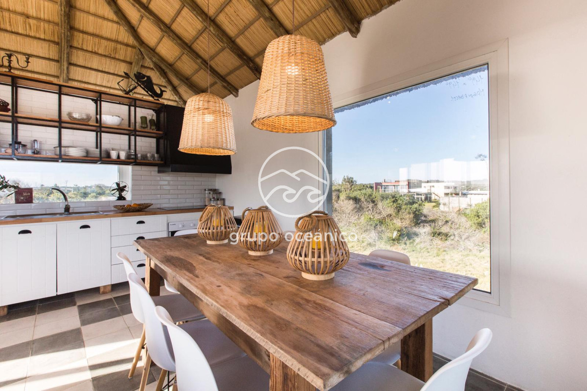 Casa ID.70 - Casa en la Juanita frente al mar!!