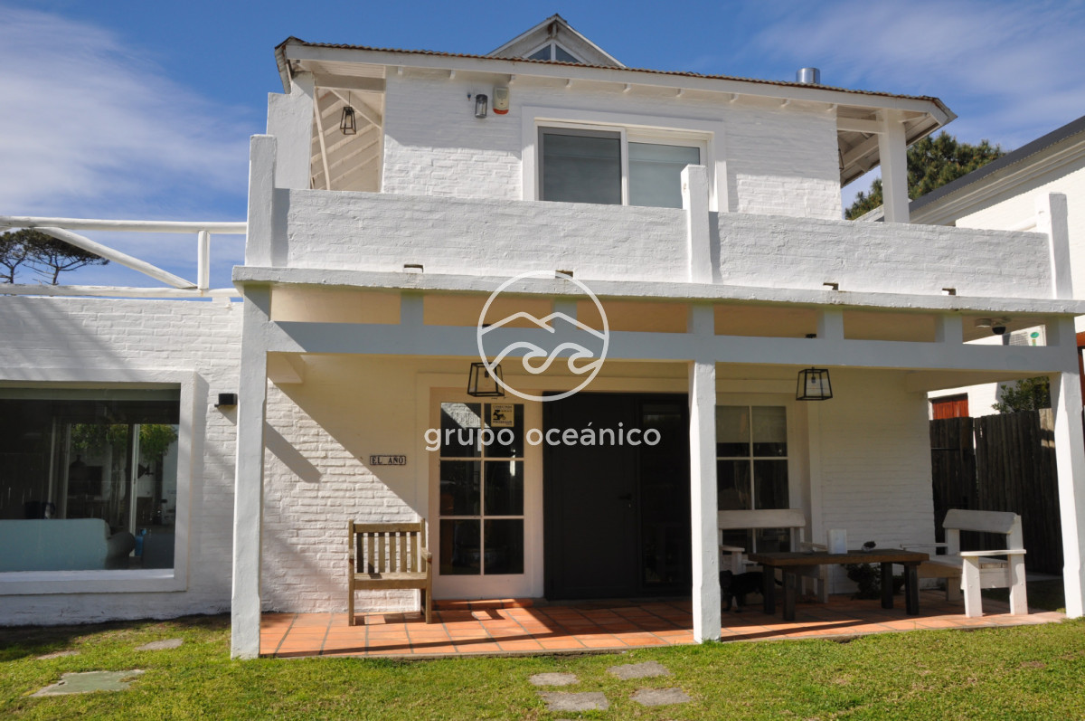 Casa ID.68 - Espectacular casa en Montoya con piscina!! 