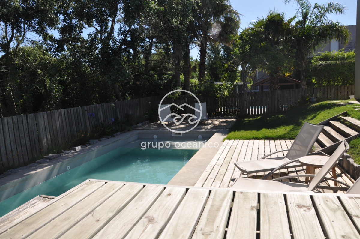 Casa ID.14 - Casa en el Chorro con Vista al Mar y Piscina