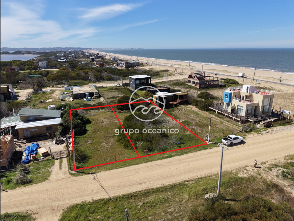 Terreno ID.82 - Dos terrenos lineros en Santa Mónica a pasos del Mar.