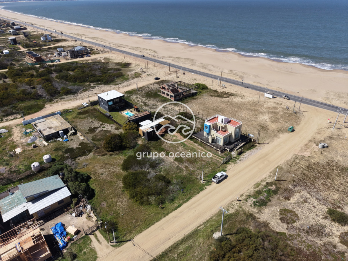 Terreno ID.82 - Dos terrenos lineros en Santa Mónica a pasos del Mar.