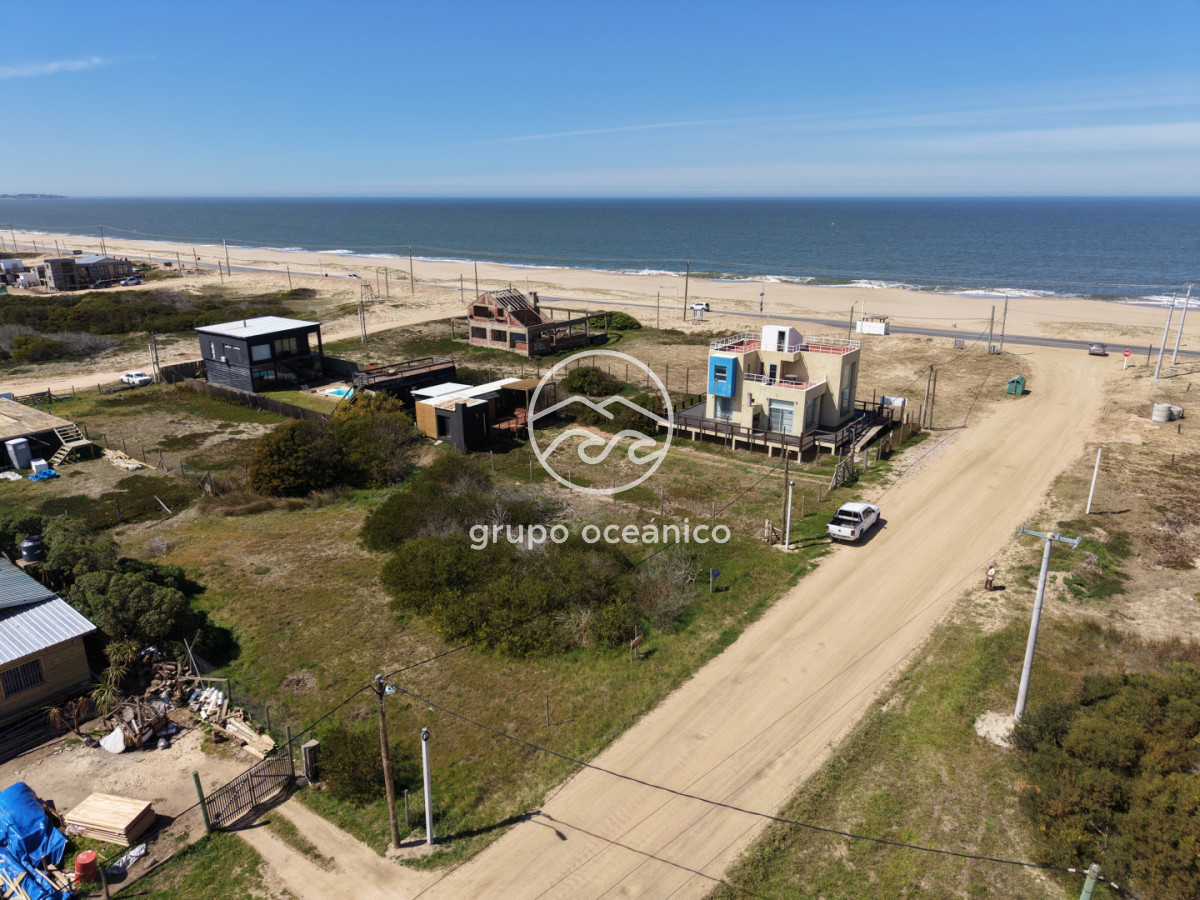 Terreno ID.82 - Dos terrenos lineros en Santa Mónica a pasos del Mar.