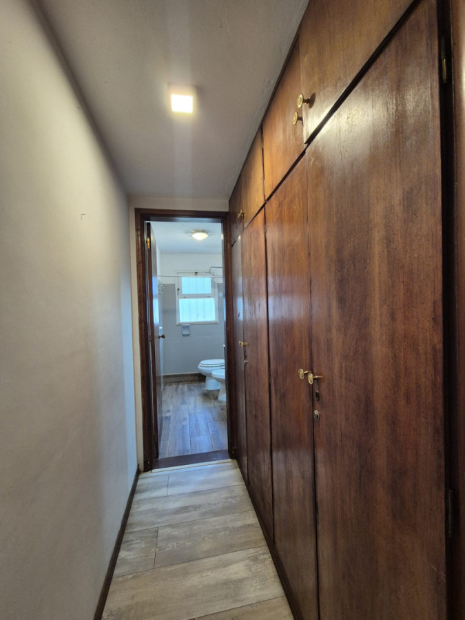 Casa ID.426 - Alquiler Anual en San Rafael 3 dormitorios mas dependencia ! 