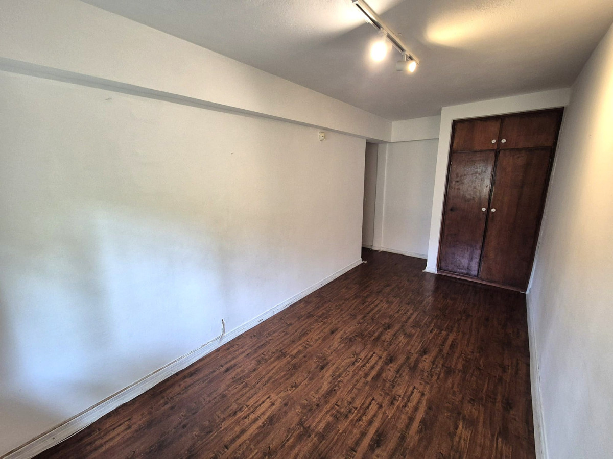 Casa ID.426 - Alquiler Anual en San Rafael 3 dormitorios mas dependencia ! 