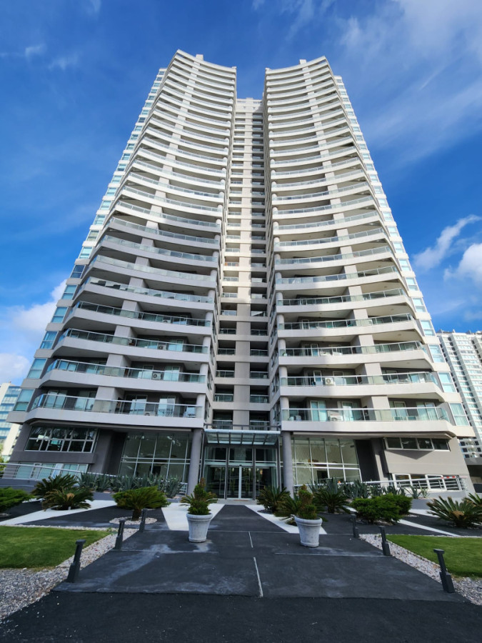 Apartamento ID.205 - Alquiler de Temporada 2 dormitorios en suite Look Brava 