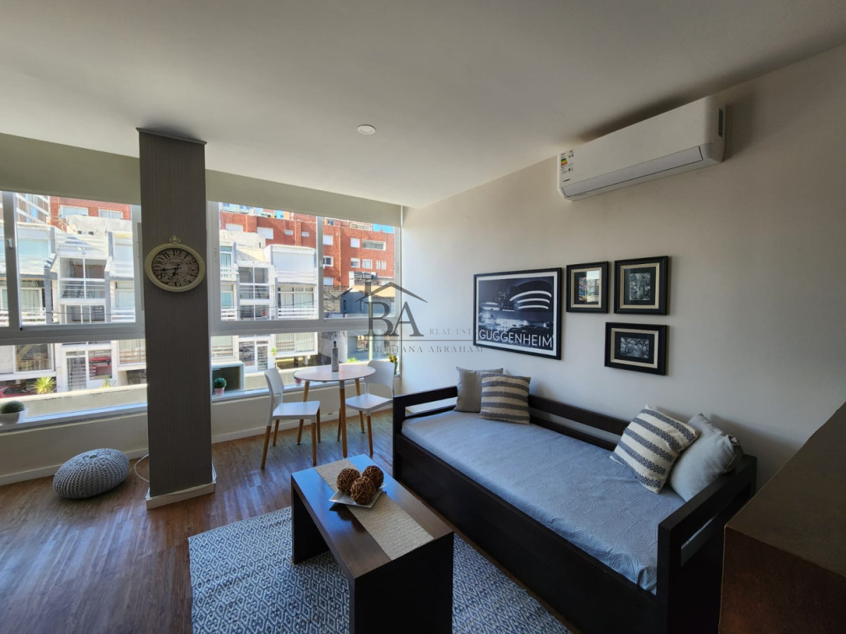 Apartamento ID.5 - Departamento en Alquiler de temporada en Lux Tower 