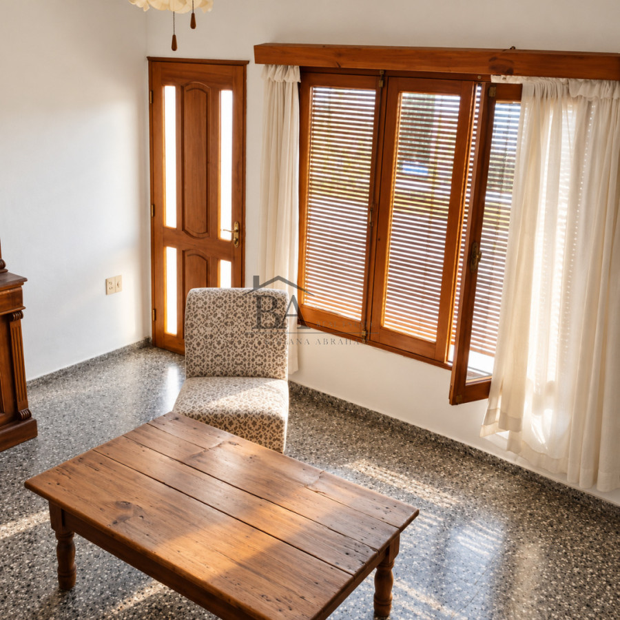 Casa ID.188 - Casa en venta en San Carlos + apartamento con potencial de renta