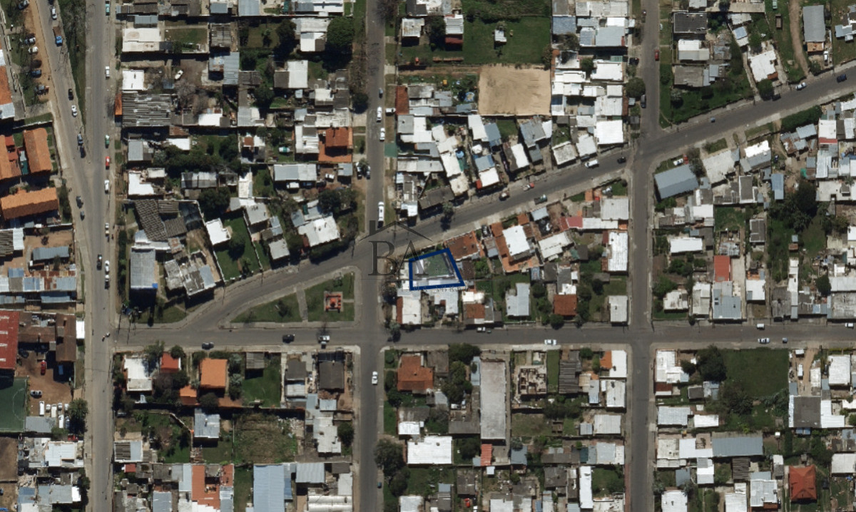 Casa ID.6 - Casa en Venta en Maldonado ! Terreno apto para PB+2 PA