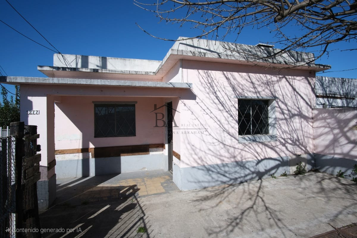Casa ID.6 - Casa en Venta en Maldonado ! Terreno apto para PB+2 PA