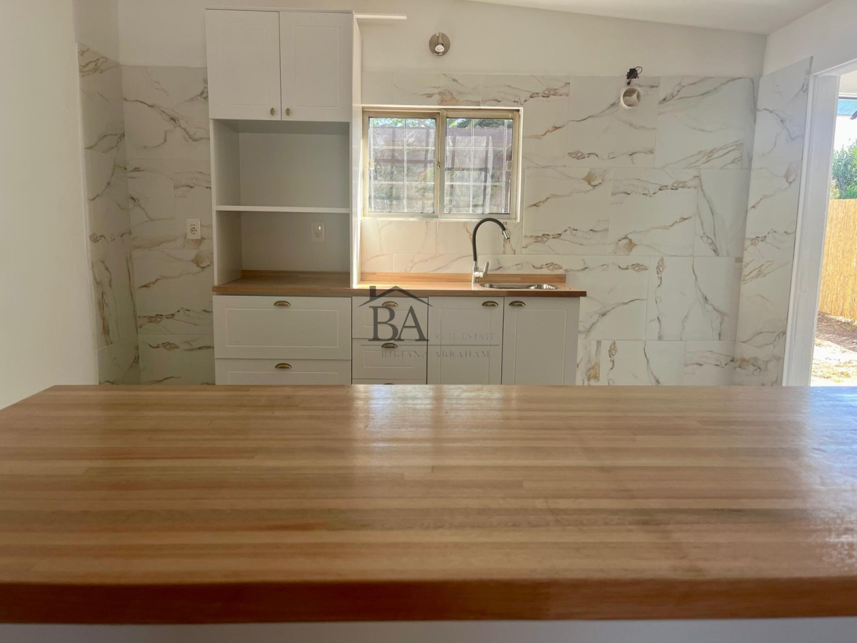 Casa ID.14 - Casa en Venta en Maldonado 4 dormitorios ! 