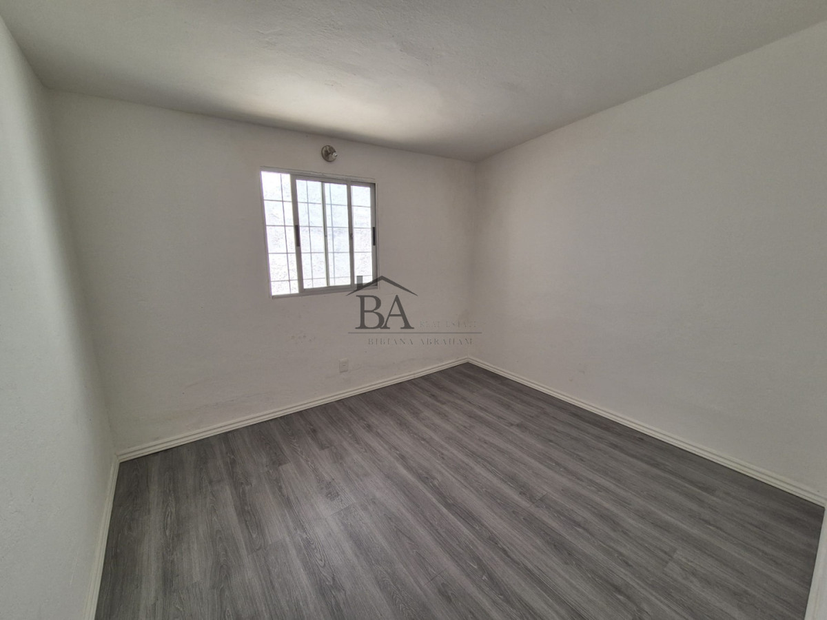 Casa ID.14 - Casa en Venta de 4 dormitorios ! Maldonado 