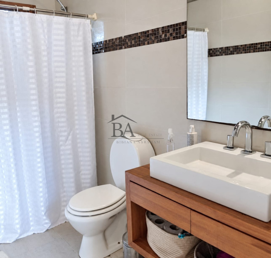 Casa ID.166 - Casa en Venta de 3 dormitorios en Punta Ballena !
