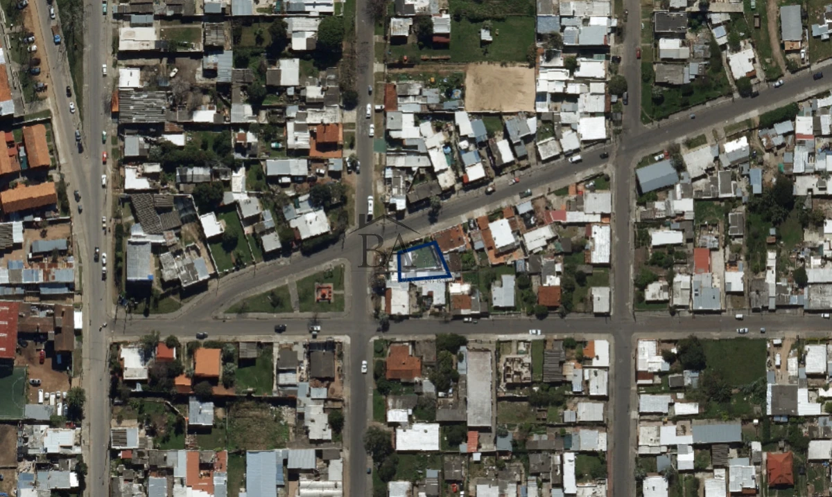 Casa ID.6 - Casa en Venta en Maldonado ! Terreno apto para PB+2 PA