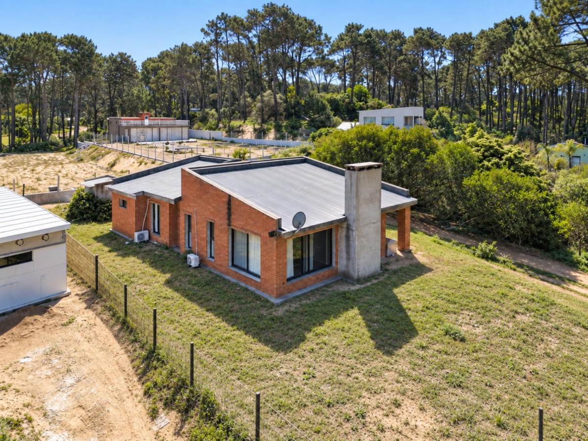 Casa en Venta de 3 dormitorios en Punta Ballena !