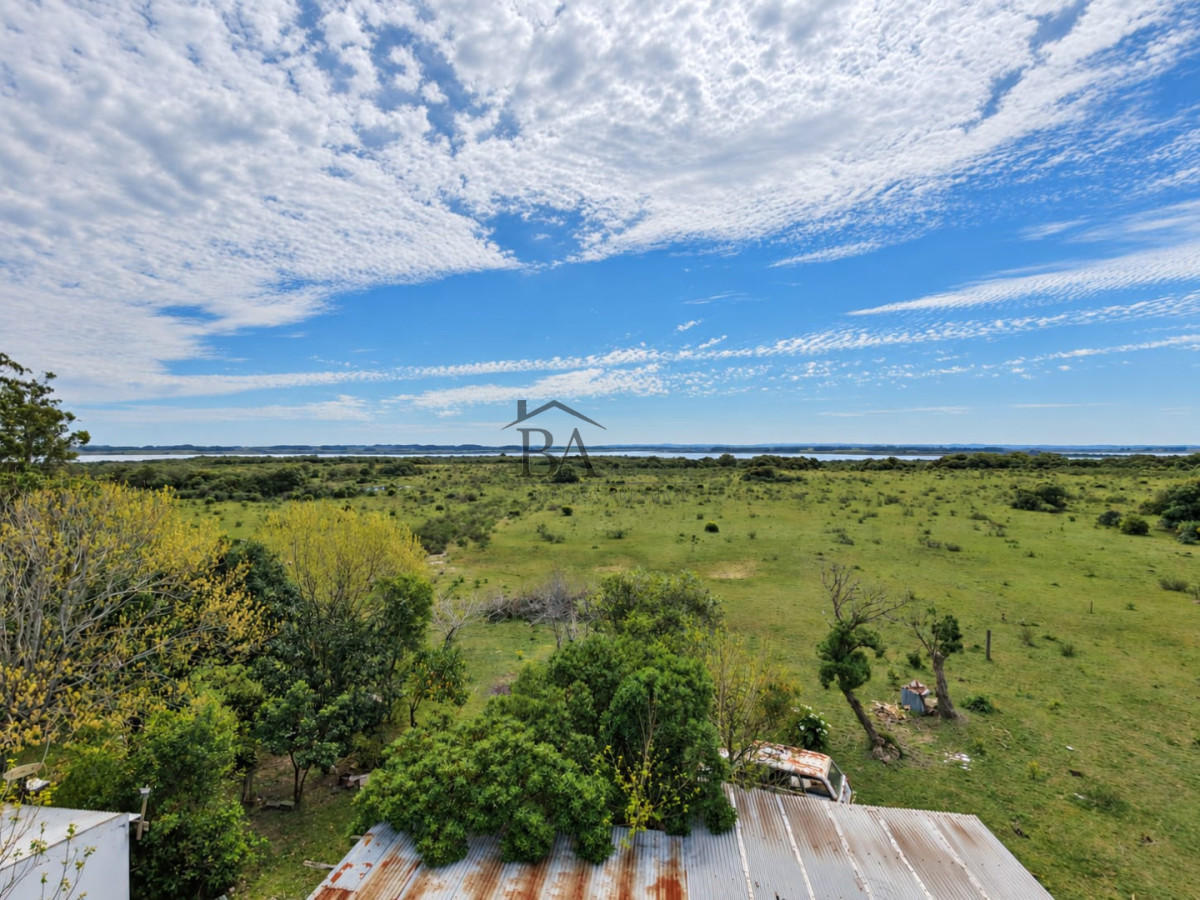 Campo Ref.184 - Campo en Venta 43H con Costa a la Laguna Garzón 
