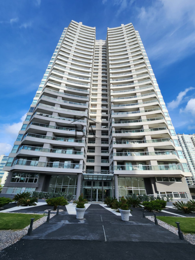 Apartamento ID.41 - Alquiler de Temporada 2 dormitorios en suite Look Brava 