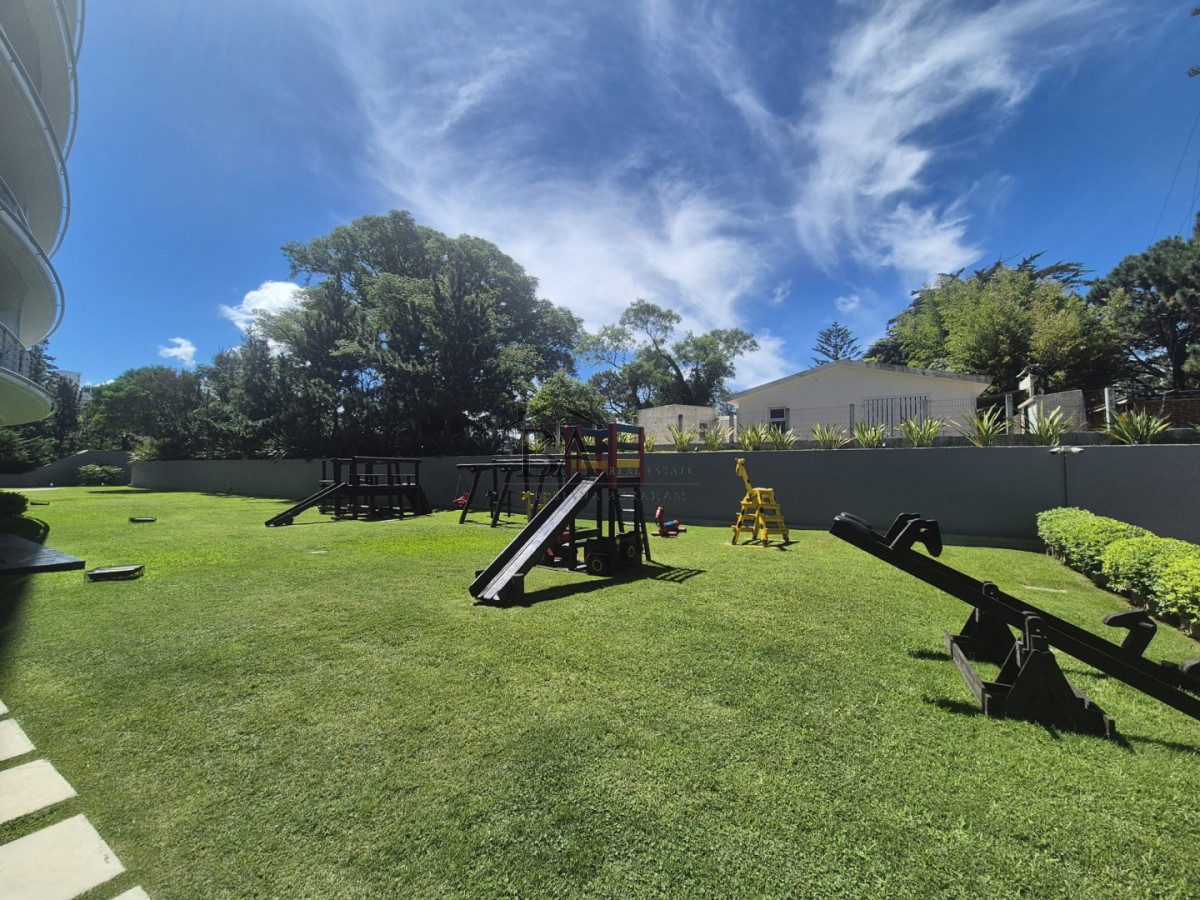 Apartamento ID.71 - Alquiler Invernal 1 Dormitorio en Edificio Tressesenta 