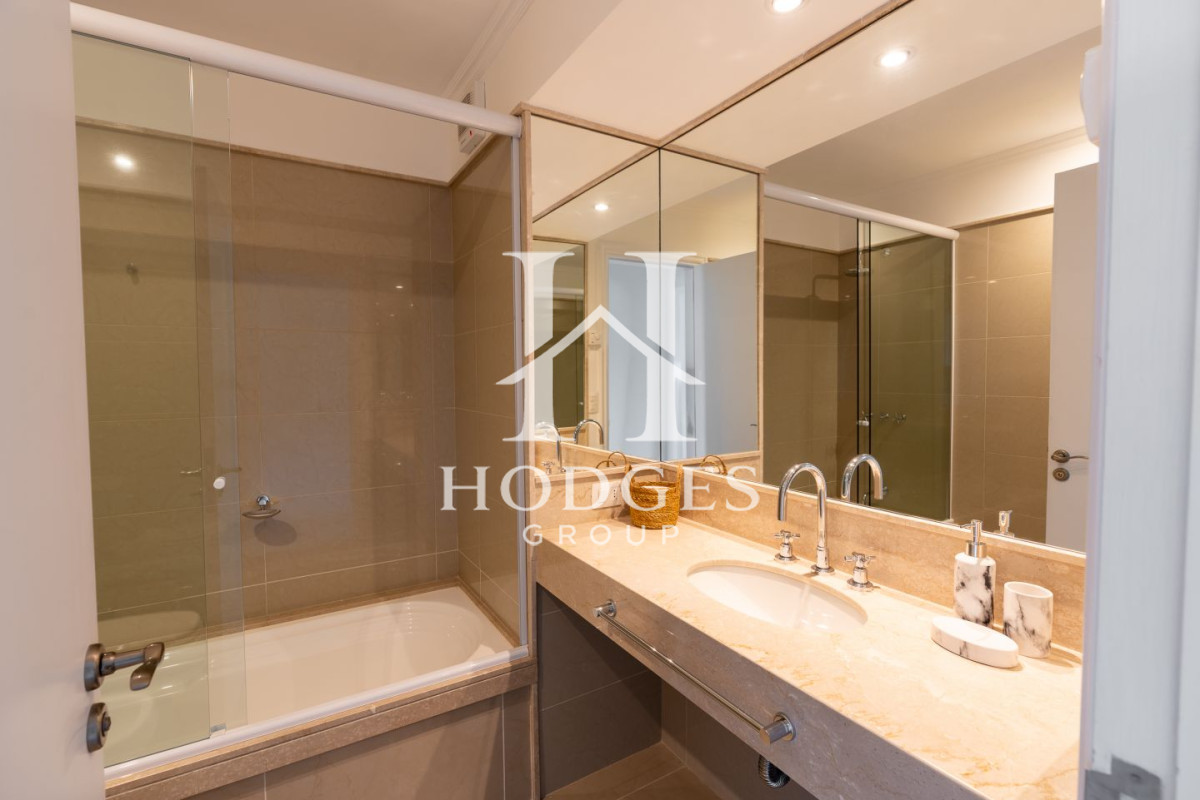 Apartamento ID.127 - Apartamento en venta Playa Mansa 4 ambientes