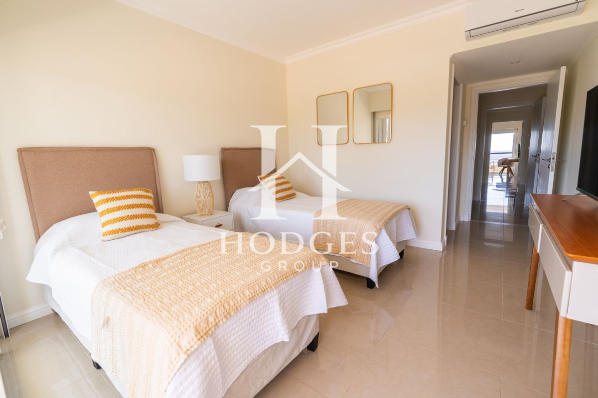 Apartamento ID.127 - Apartamento en venta Playa Mansa 4 ambientes