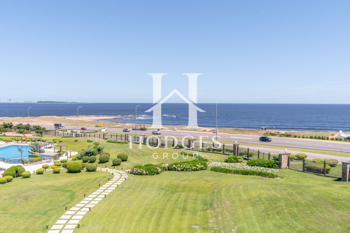 Apartamento ID.127 - Apartamento en venta Playa Mansa 4 ambientes