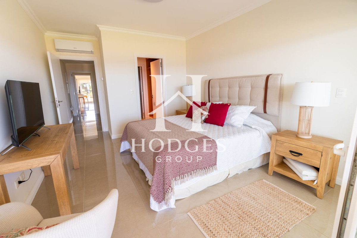 Apartamento ID.127 - Apartamento en venta Playa Mansa 4 ambientes