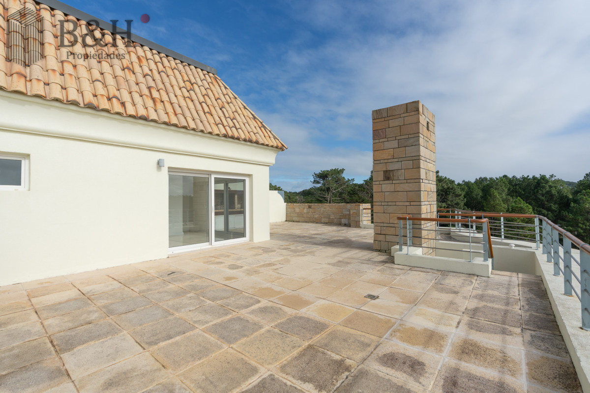 Apartamento ID.7351 - Apartamento en venta Playa Mansa 4 ambientes