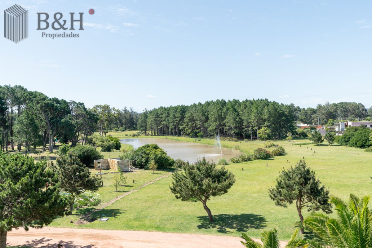 Apartamento ID.7919 - Apartamento Playa Mansa 3 ambientes